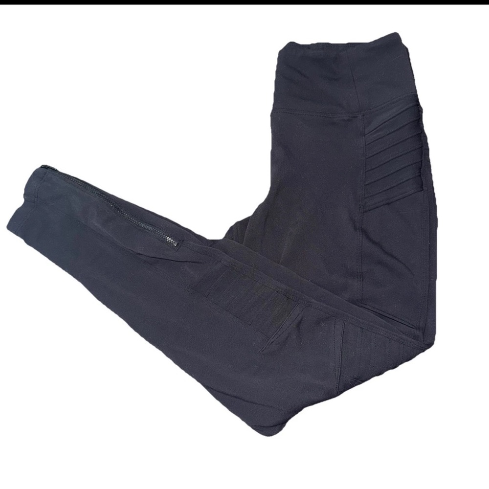 Athleta Womens M Black Delancey Moto‎ Tight Leggings Zippers Pockets Athleisure